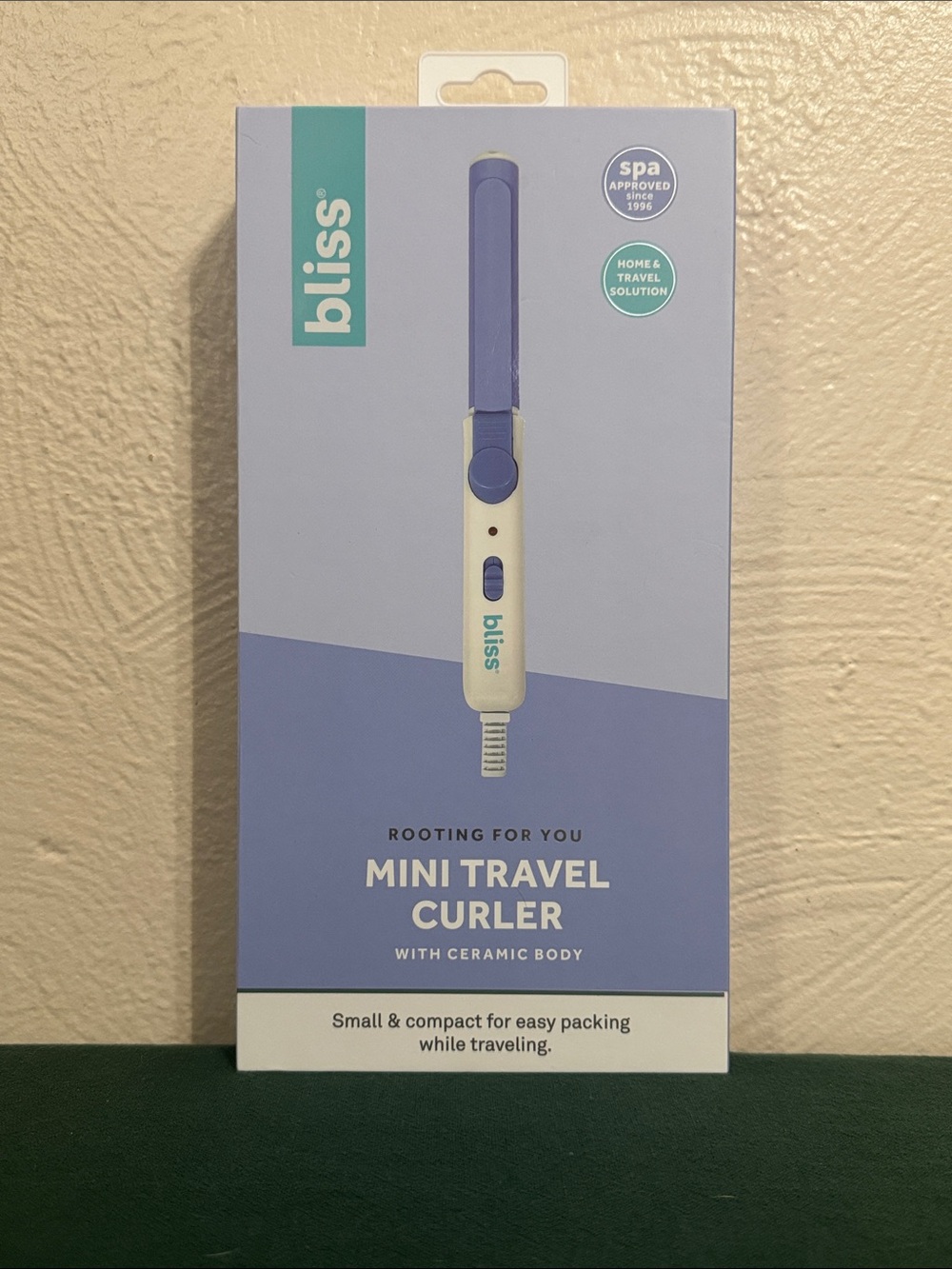 Bliss Mini Travel Curler in Lavender and Cream